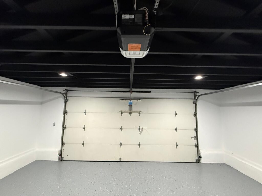 New LiftMaster 8160 opener installed with torsion spring system – North Stamford CT